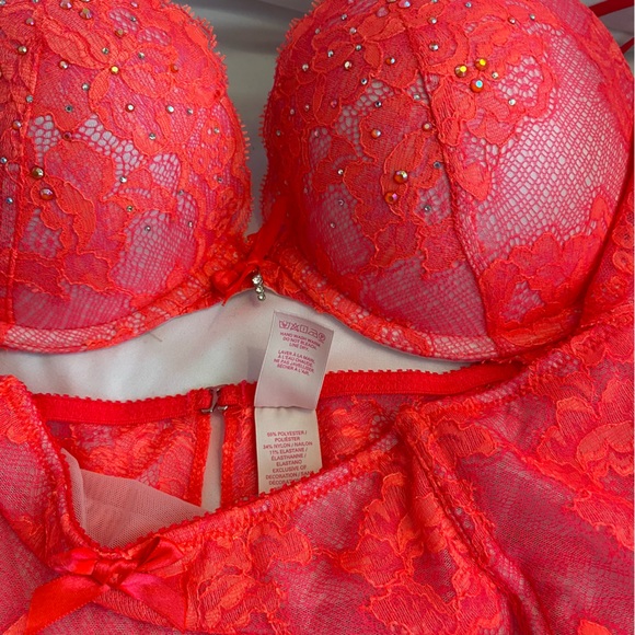 Victoria’s Secret Very Sexy Bra with Garter belt, Size 34C, orange & pink - Picture 4 of 8